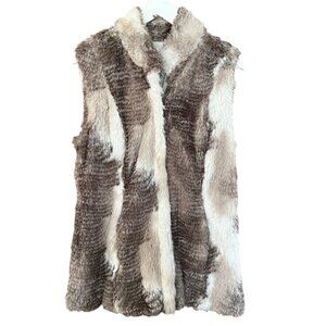 CABI Aspen Faux Fur Super Soft Zip Front Vest Women's size M